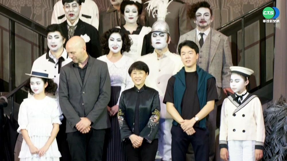 共度歡樂耶誕! "塞維亞理髮師"輕快登場