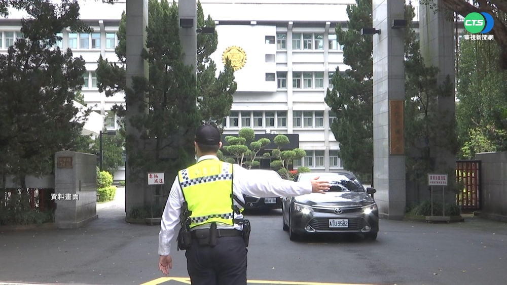 調查官違法買黑槍 依槍砲罪調職偵辦