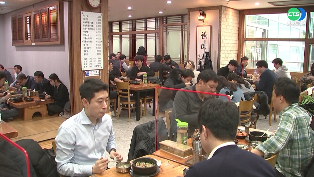 南韓確診迭創新高 "與病毒共存"急煞車