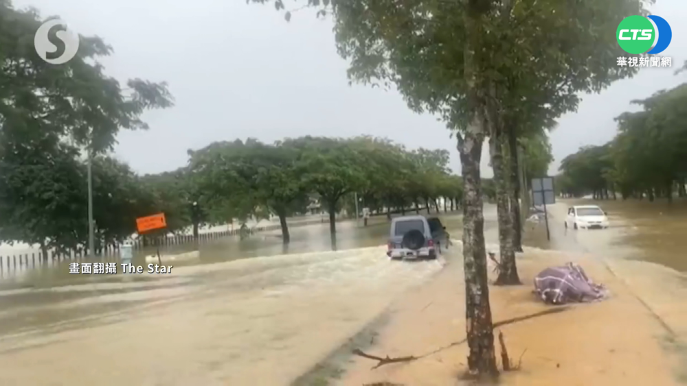 暴雨釀洪災 馬來西亞上萬人迫撤離