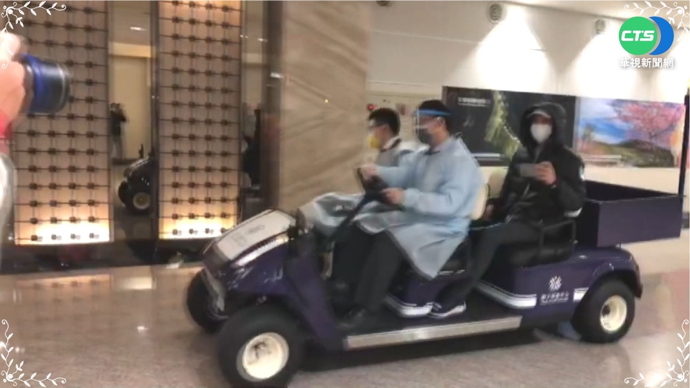 李靚蕾毀滅性爆料 王力宏"優質偶像"形象毀