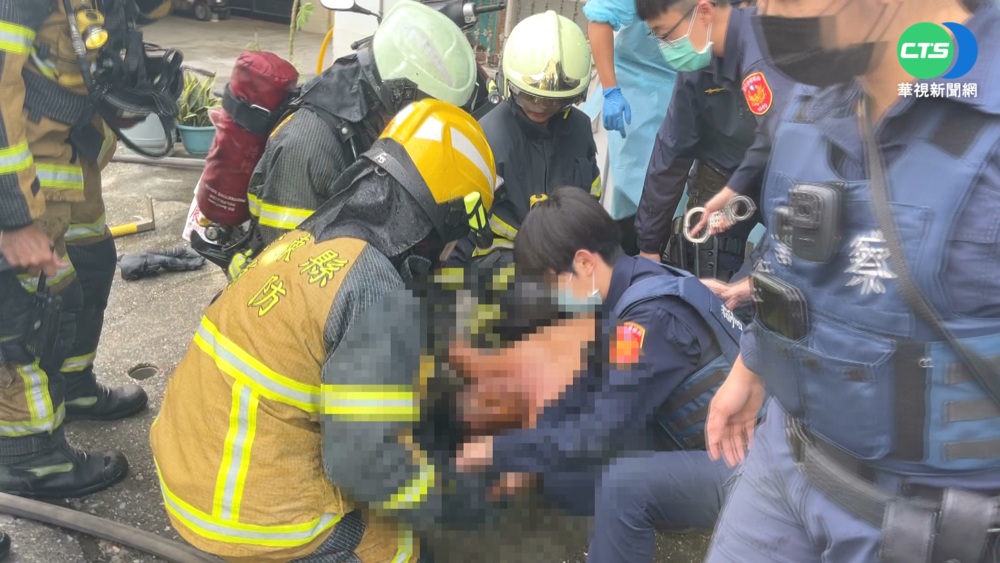 男抱瓦斯桶欲引爆 警對峙40分鐘壓制