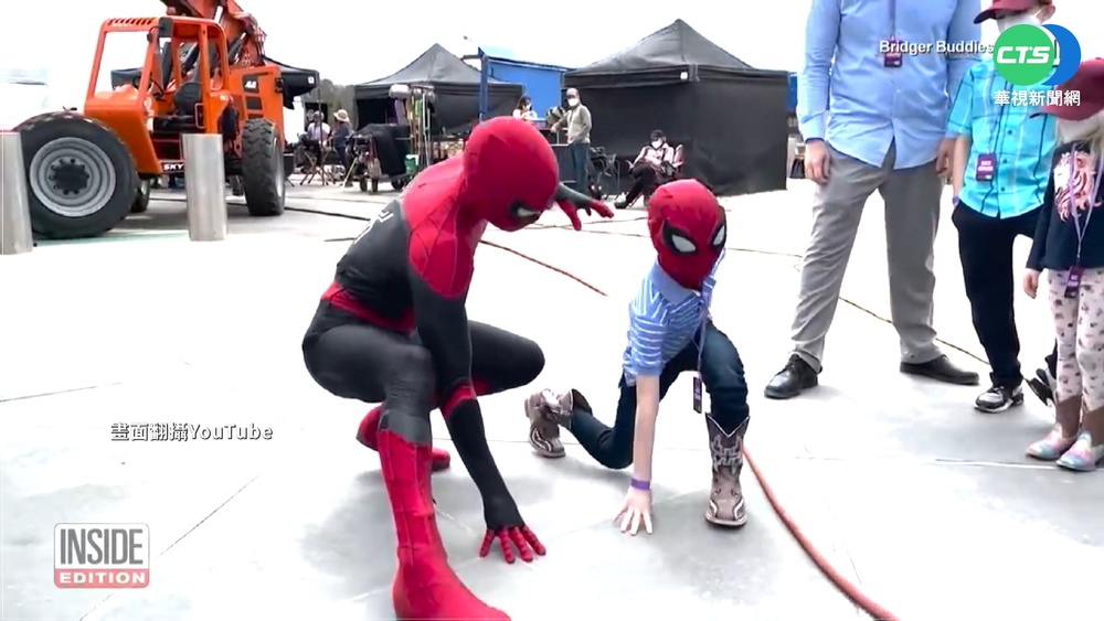 男童護妹被咬縫90針 英勇行為獲讚揚