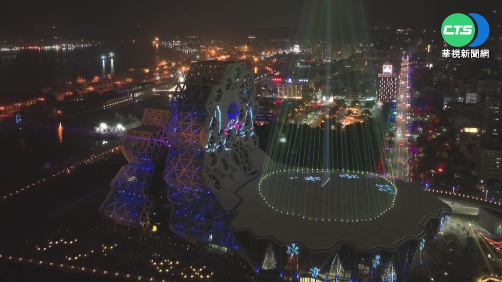 萬金聖母聖殿160週年耶誕點燈 湧人潮