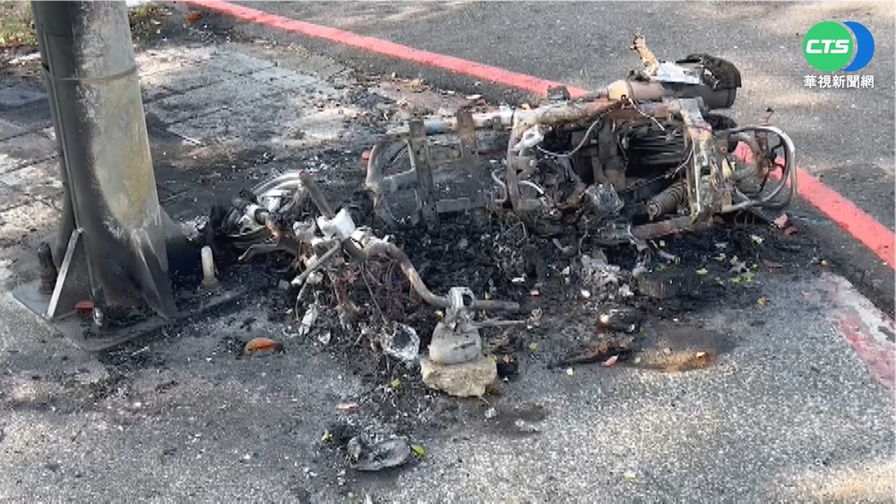 不滿女友移情別戀 男子刺死情敵焚屍