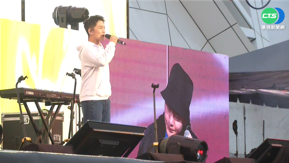 全國唯一! 2022高雄跨年"雙舞台"共演