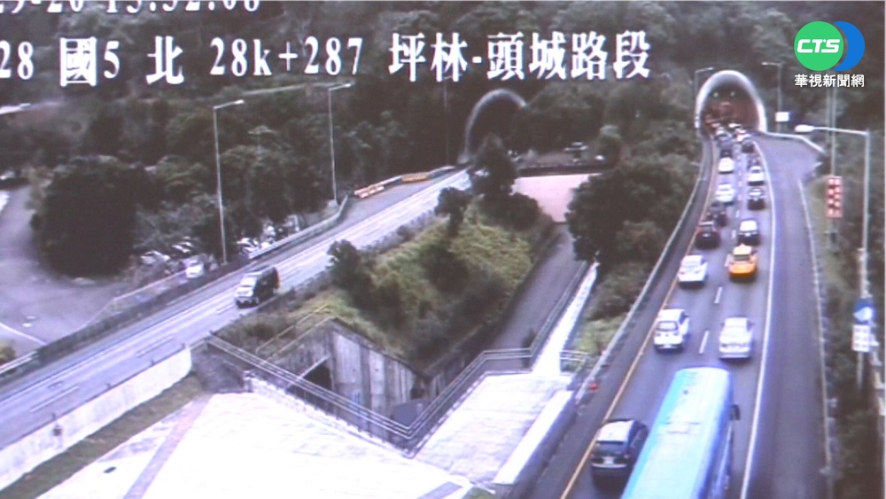 國道車潮今最大 國五恐一路塞到半夜