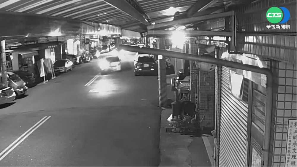 2車高速追逐波及騎士傷 駕駛棄車肇逃