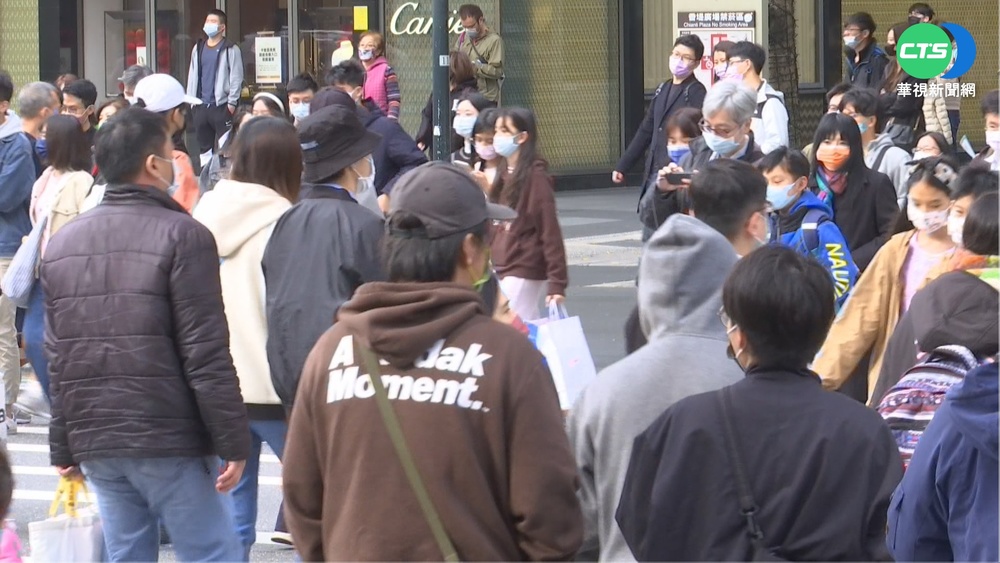 把握連假最後1天! 西門.信義商圈爆人潮