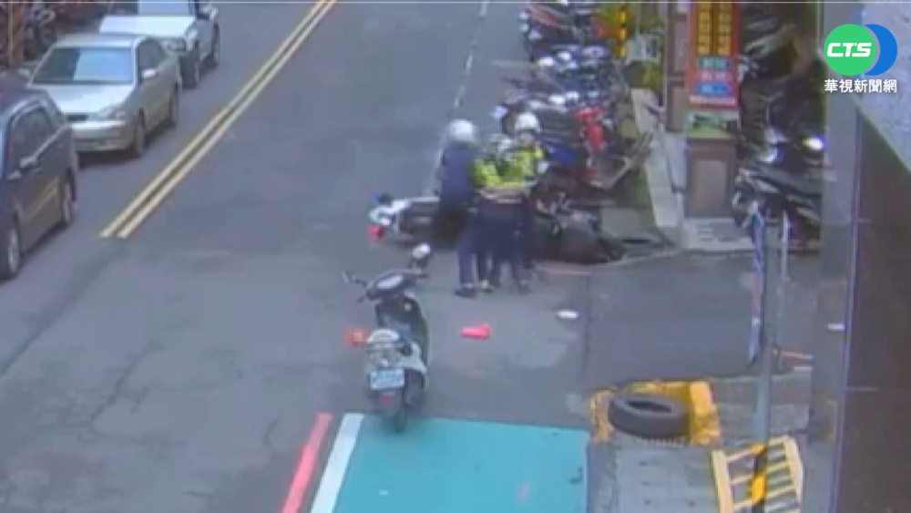 毒蟲騎車講手機遭攔查 心虛拒檢撞傷警