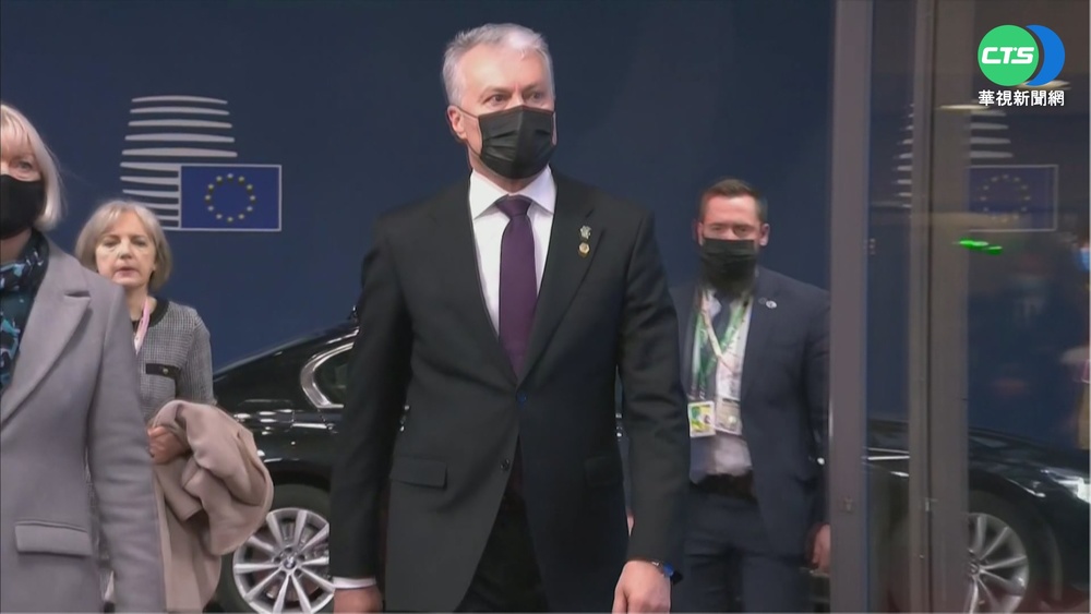 立國總統稱台開館錯誤 議員爆粗口轟