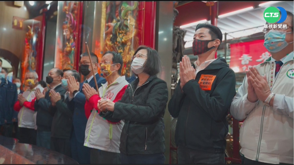 蔡英文萬華參香 力挺林昶佐籲"反罷免"
