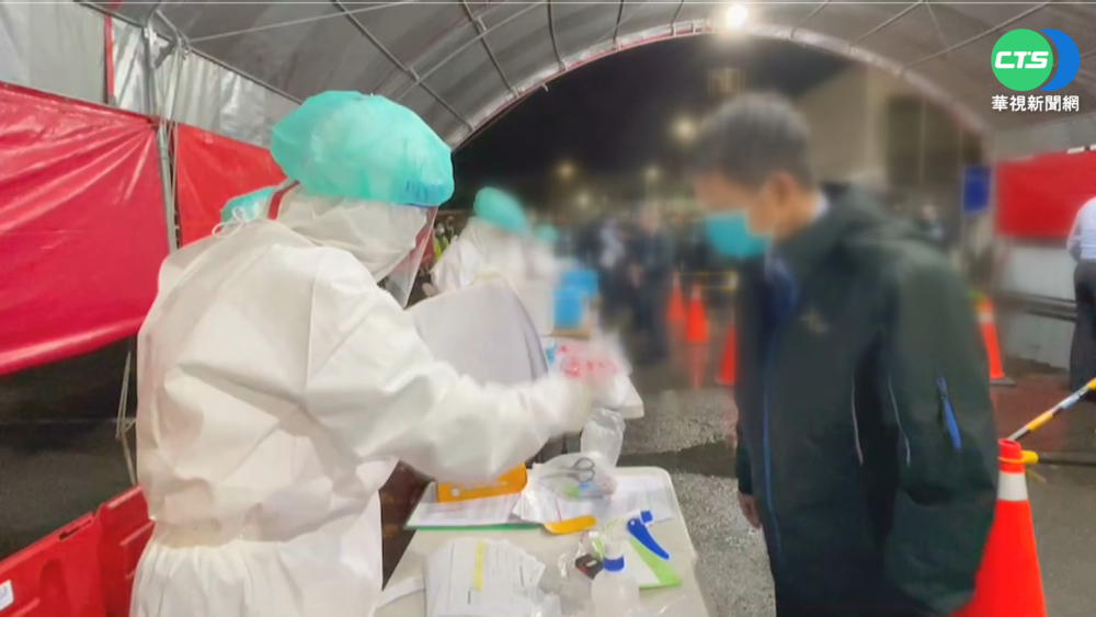 桃機群聚再+4! 防疫計程車司機急採檢