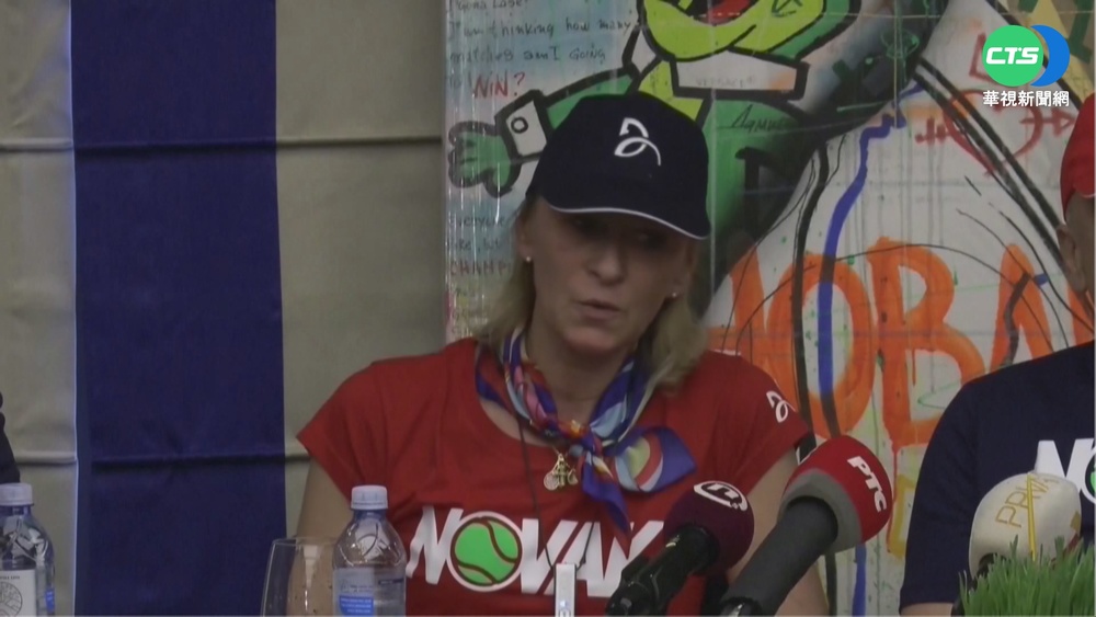 不滿球王兒被當"囚犯" 母轟澳不人道