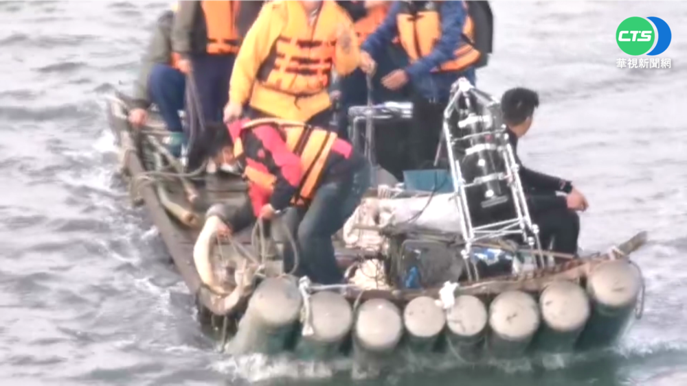 事發逾30小時! 持續搜救F-16V飛官陳奕