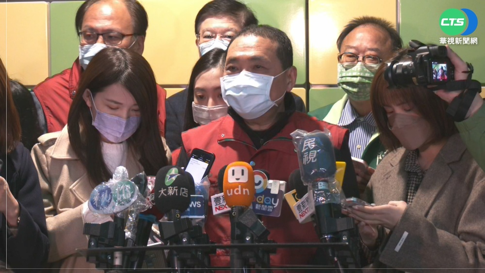 桃園疫情燒新北 侯友宜視察環狀線防疫