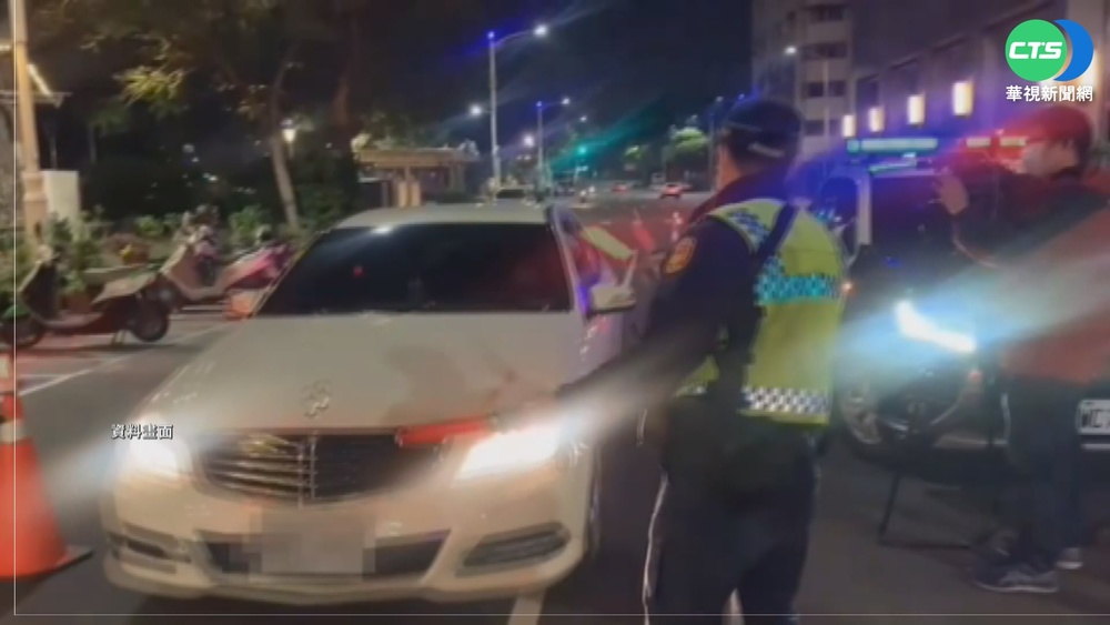 盯哨.發簡訊 高雄警出絕招防酒駕