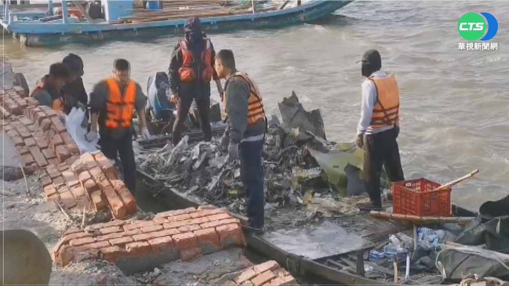 F16-V戰機墜海第5日 再尋獲人骨、飛機殘骸逾1700件