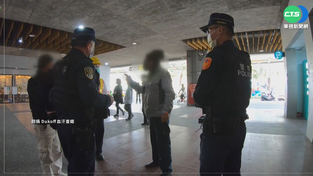 民眾口罩不戴好嗆防疫員 遭警勸離車站