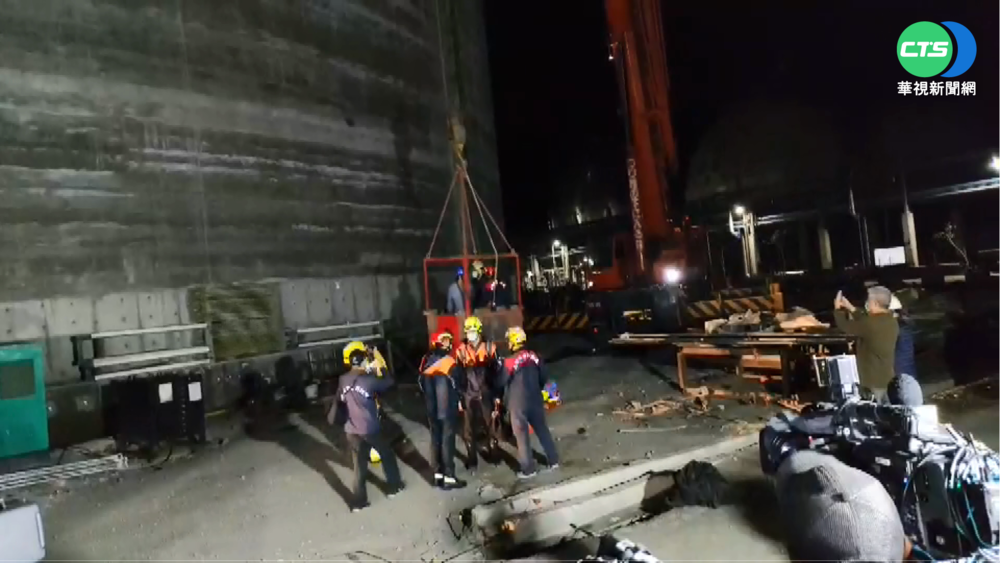 高雄港洲際碼頭爆工安意外 1死6傷1受困