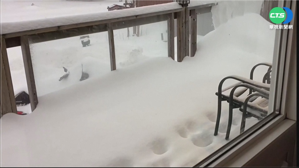 "冰雪奇緣"真實版 加拿大冷到瀑布結冰