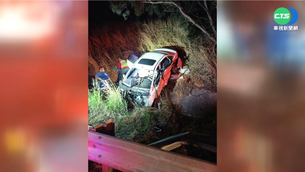 國3沙鹿段死亡車禍 轎車翻落邊坡1死4傷