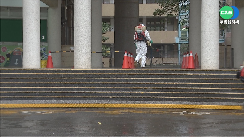 學生家人確診 北市石牌國中400師生採檢