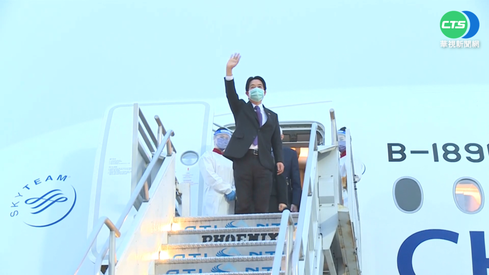 賴清德過境美 莫健.蕭美琴開心接機!