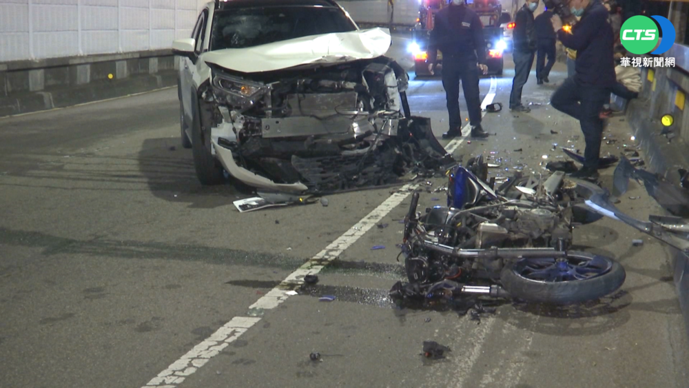 遭導航誤導逆向 休旅車撞死重機騎士