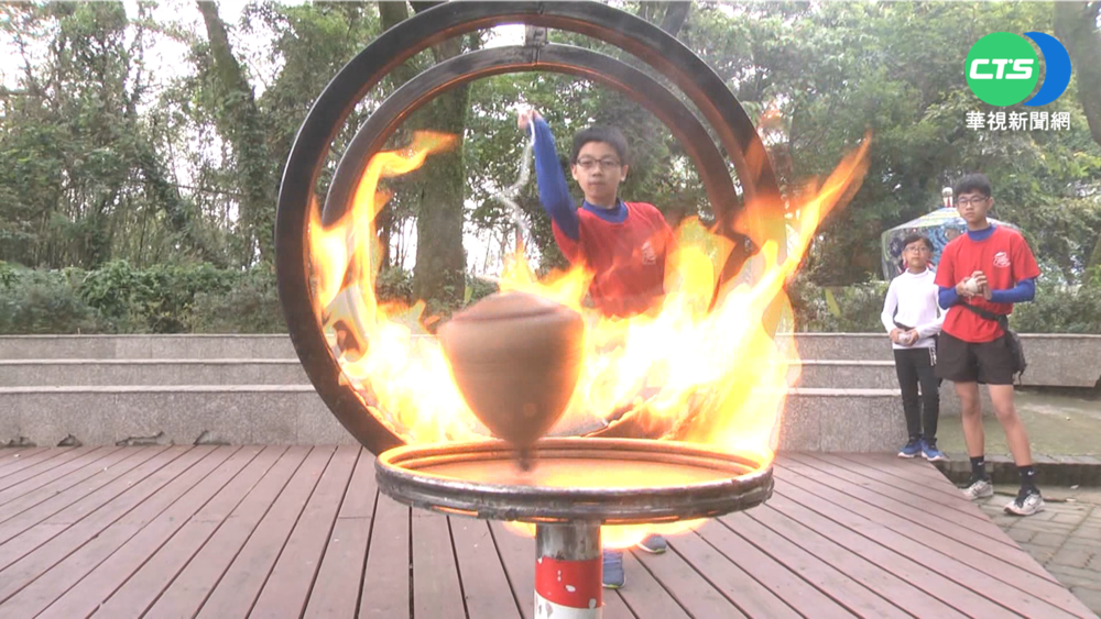 特色陀螺校隊 火元素+創獨特技超吸睛!