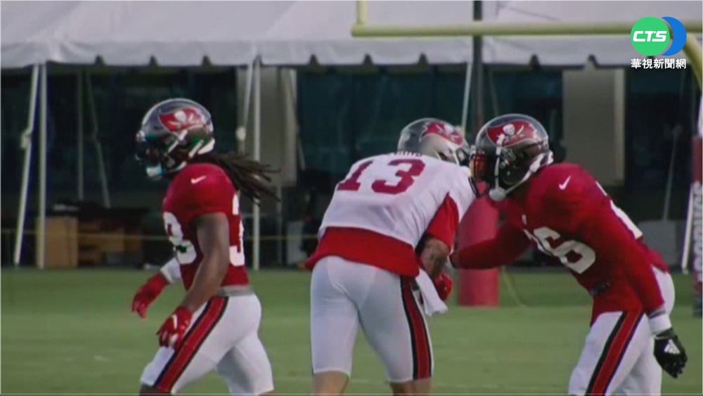 美式足球傳奇四分衛 布雷迪IG宣告退役