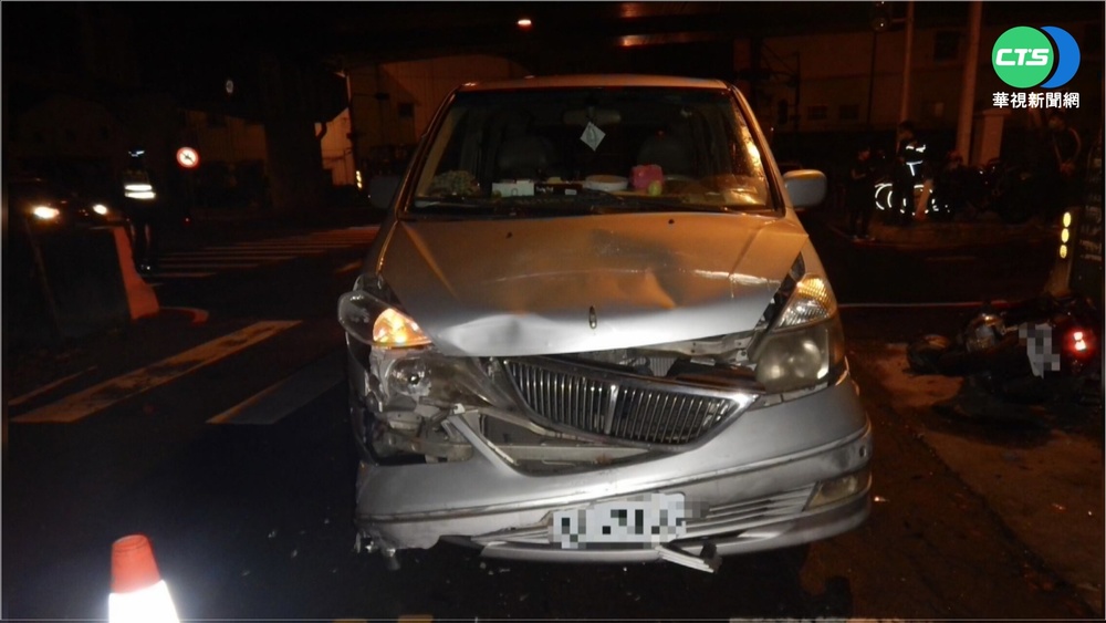 情侶初一聚會拜年 閃燈路口釀死亡車禍