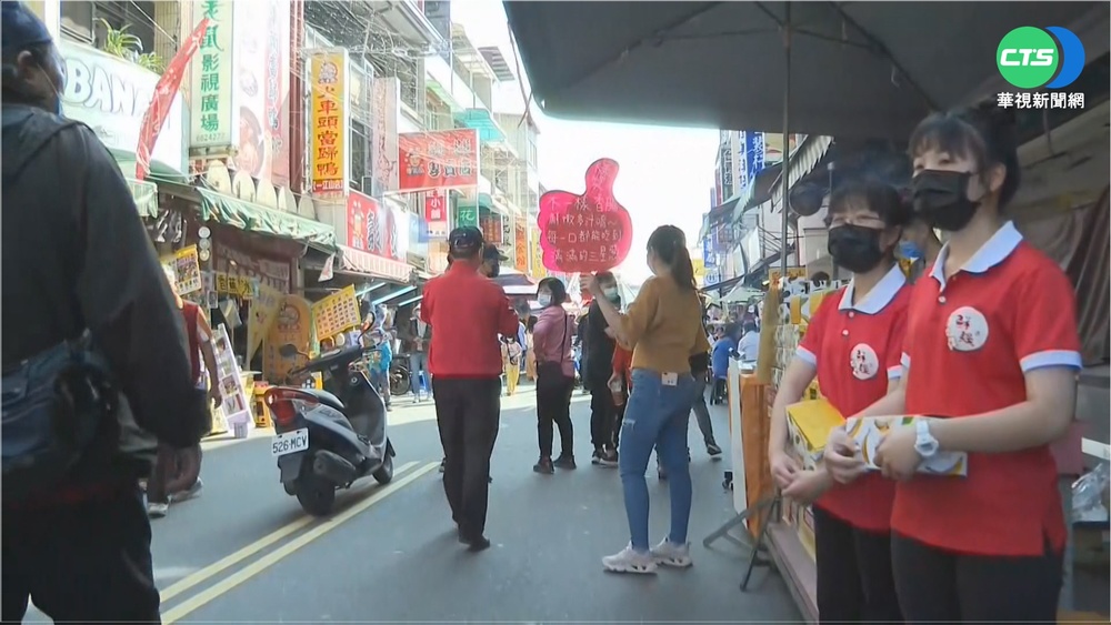 初二出遊潮! 旗山老街.往墾丁路段湧遊客