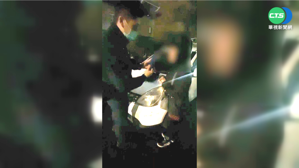 婦酒駕連撞10汽機車 肇逃不成又摔慘