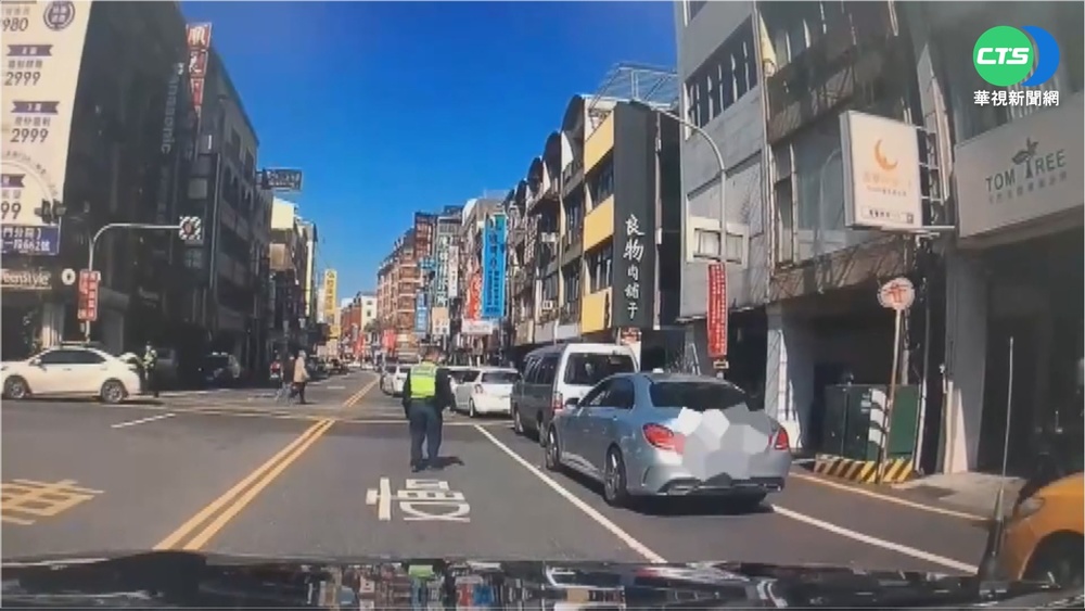 孕婦返鄉身體不適 警鳴笛開道送醫