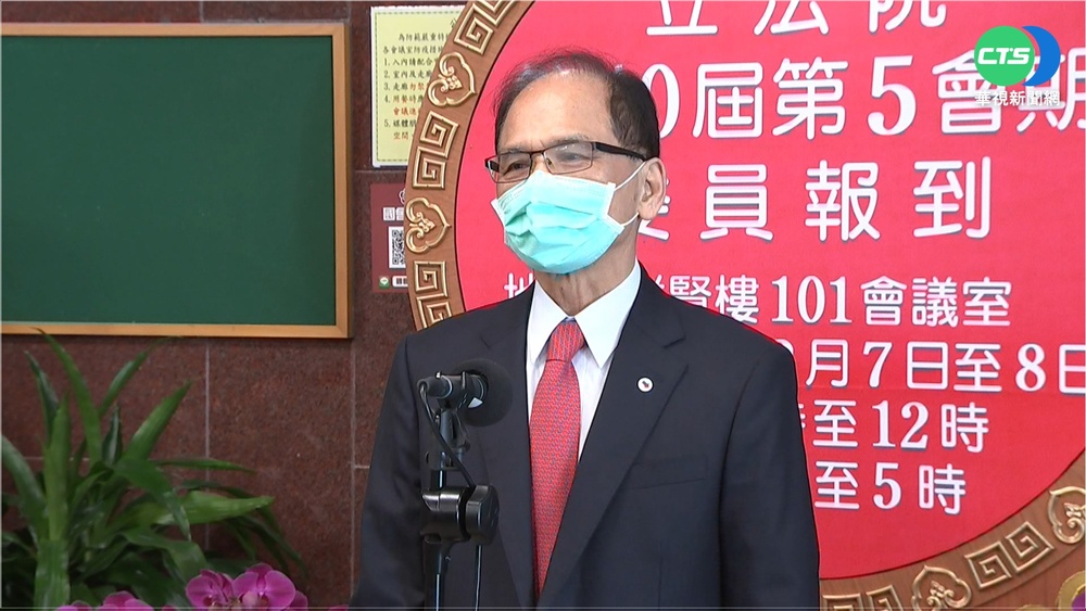 立院新會期報到日 藍綠搶曝光各出招