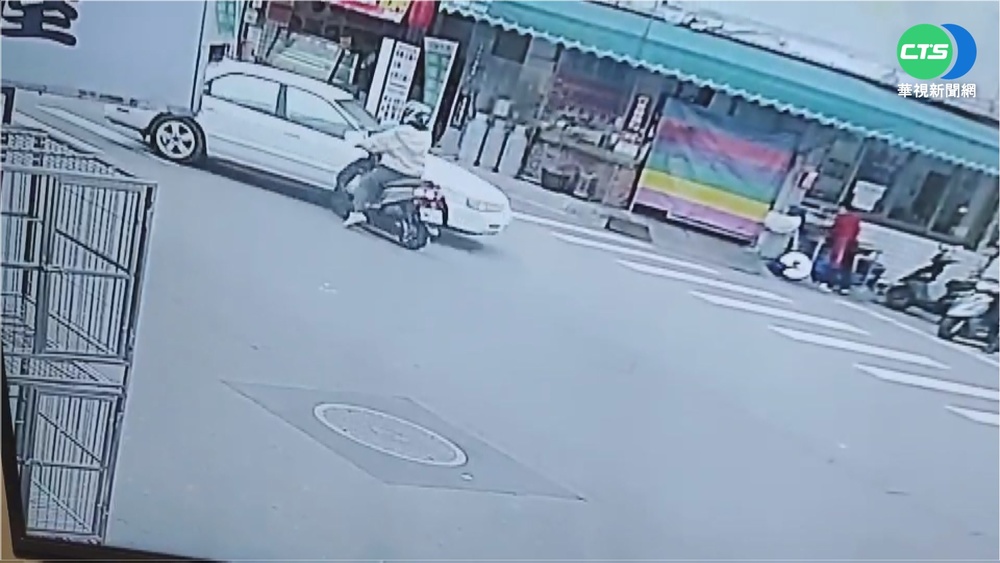 母子騎車慘遭撞! 肇事駕駛竟當場逃逸