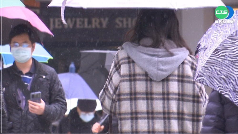 "雨神"攪局! 中部以北濕冷.明晨剩11度