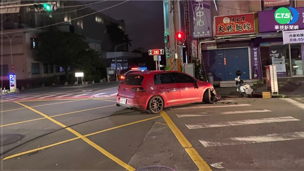 連撞菜販.整排機車 男酒駕闖禍還肇逃