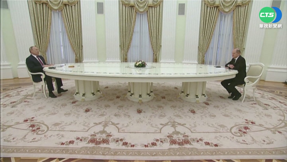 化解烏克蘭危機 德總理蕭茲會見普丁