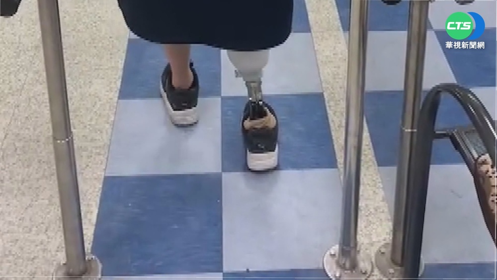 女職災右腿截肢 控老闆娘僅給"萬元紅包"
