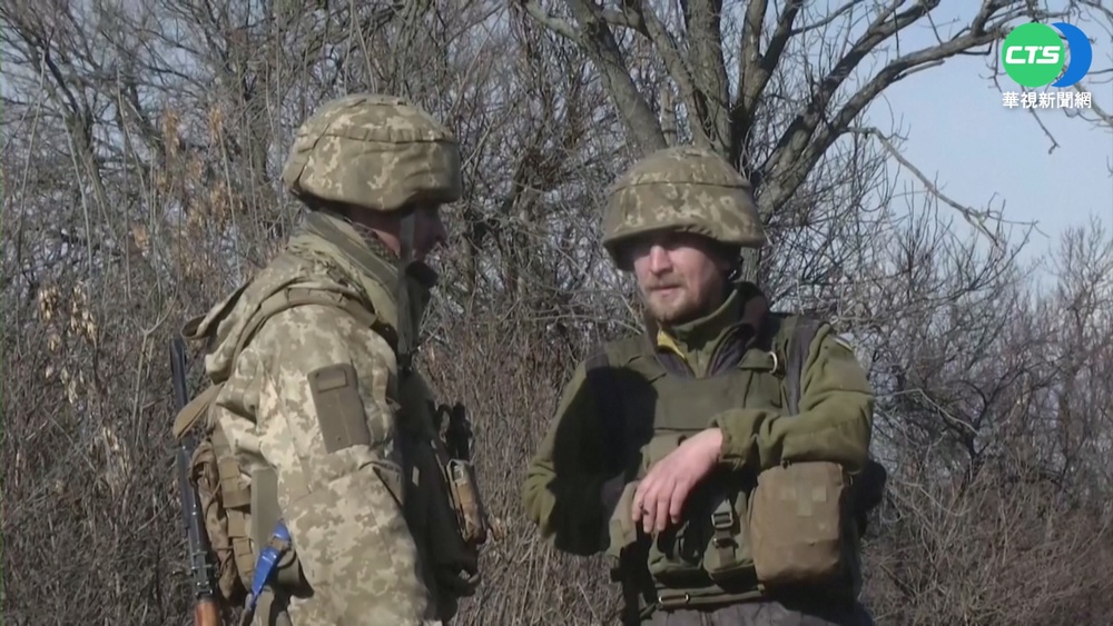 開戰在即?! 烏東駐軍與親俄民兵頻交火