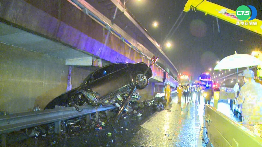 2天前才釀3死 國一南下泰山段又爆自撞