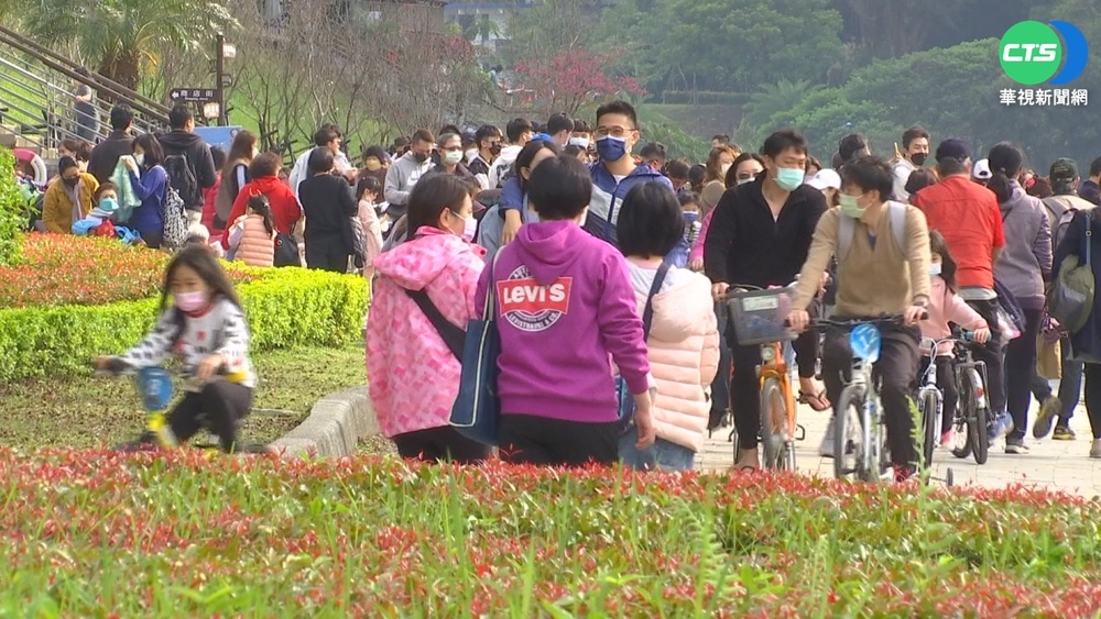 跟濕冷說再見! 228連假乾暖早晚溫差大