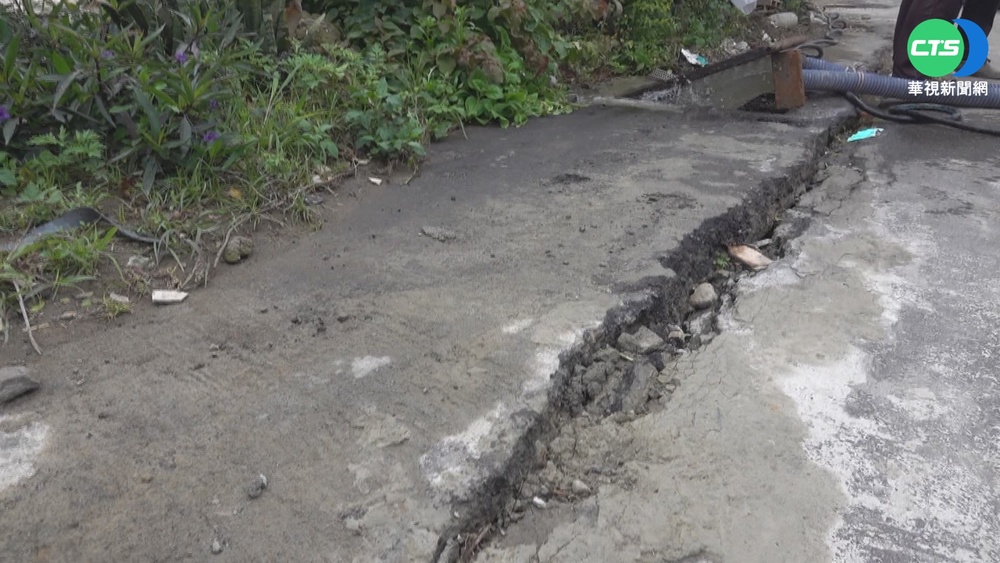 鹿港大樓建案地層下陷 "露大洞"嚇壞居民