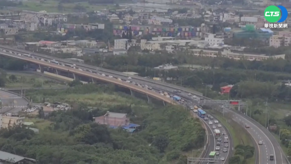 宜蘭連假湧人潮! 國五恐塞到八點後