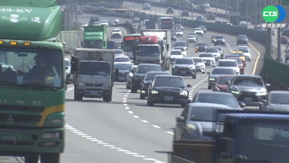 收假日! 國道湧北返車潮.雪隧回堵3公里