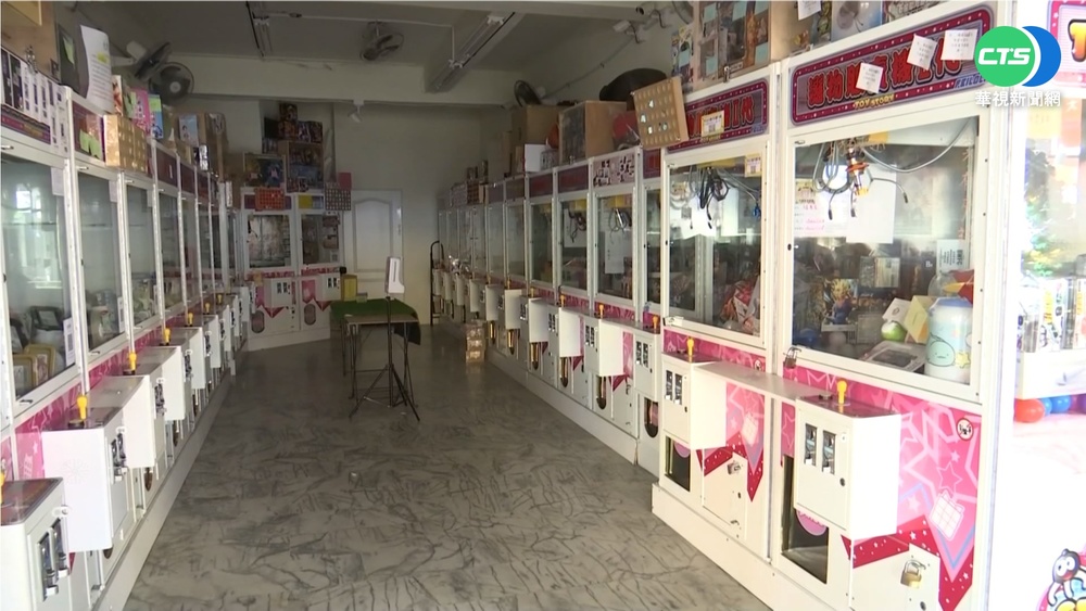 高雄建築工地停電 工人晾現場無奈