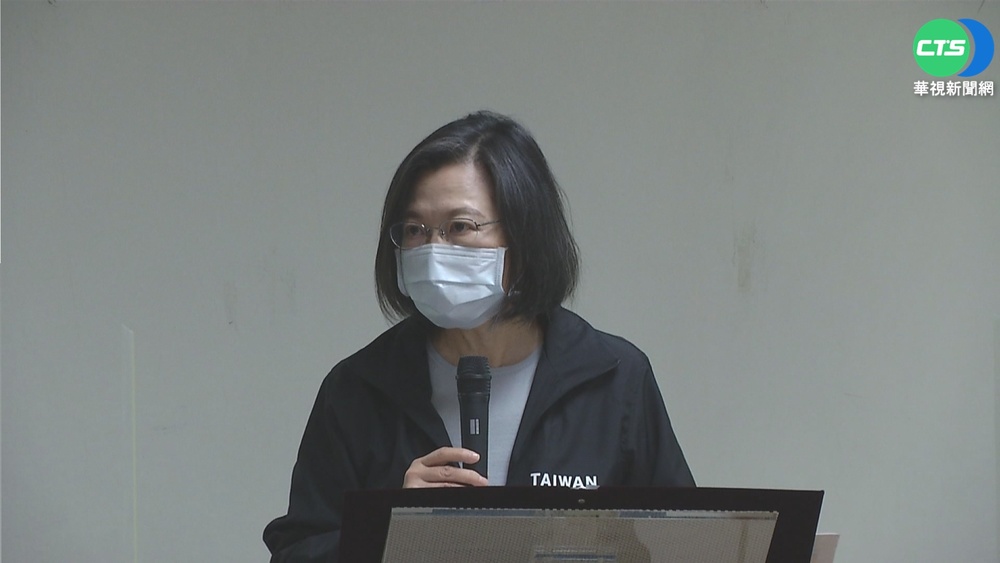 總統視察興達電廠 為大停電向國人致歉