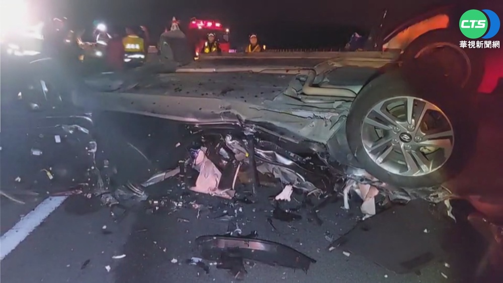 國3苗栗後龍高架路段 4車連環撞1死